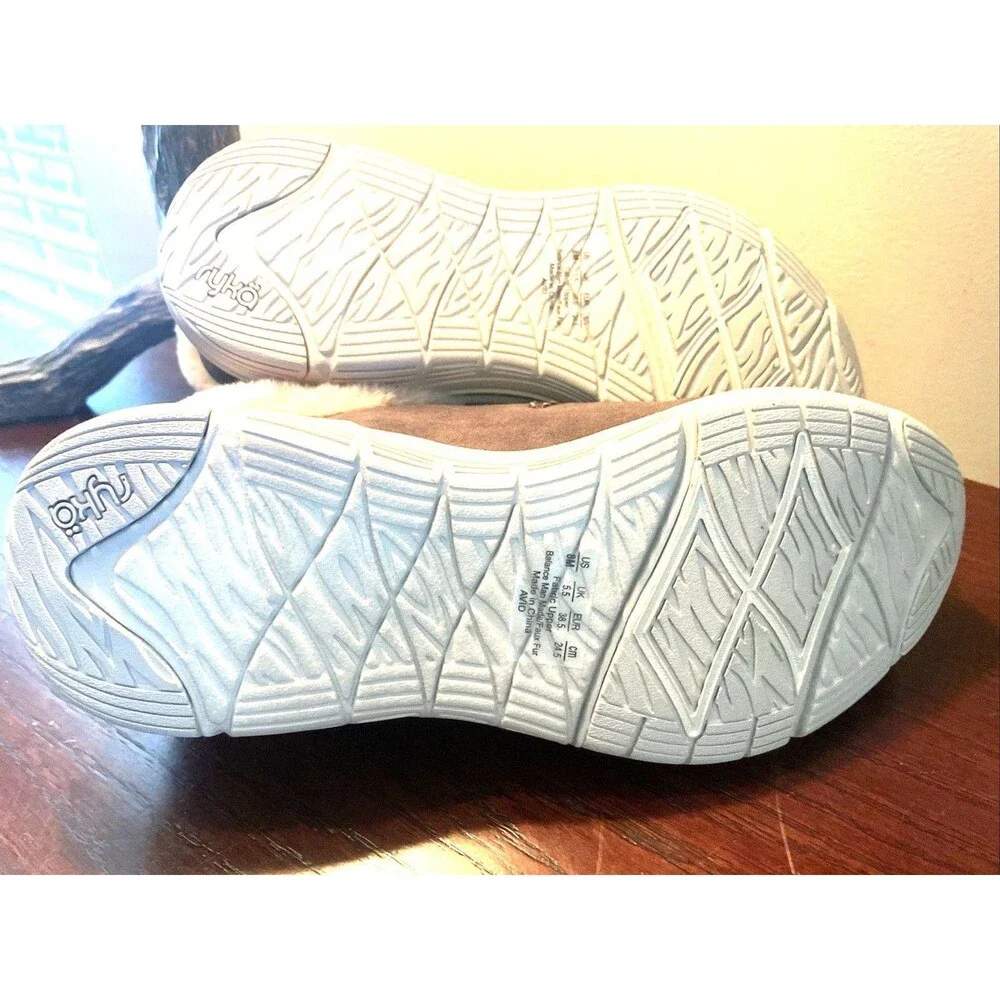 Ryka Women's  Alpine Green Avid Women’s NWOT Slip On Shoes     Sz 8/$75